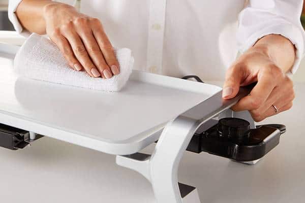 How-to-clean-electric-skillet